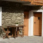 Vieilles Maisons D'introd *