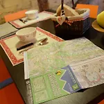 Vieilles Maisons D'introd * Introd