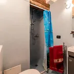 Vieilles Maisons D'introd