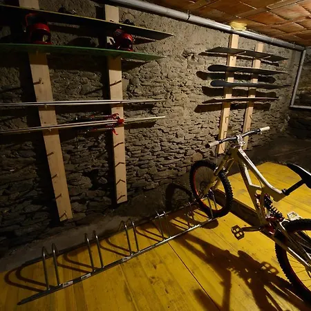 Vieilles Maisons D'introd *