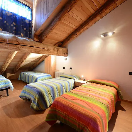 Vieilles Maisons D'introd