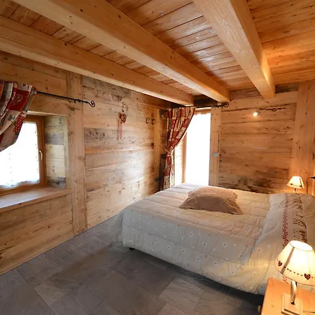 Vieilles Maisons D'introd