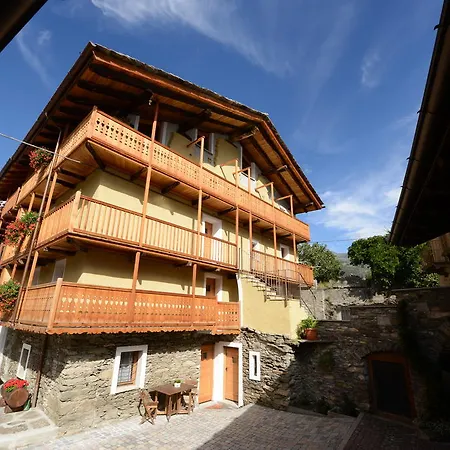Apartment Vieilles Maisons D'introd Introd
