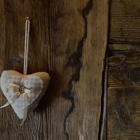 Apartman Vieilles Maisons D'introd Introd