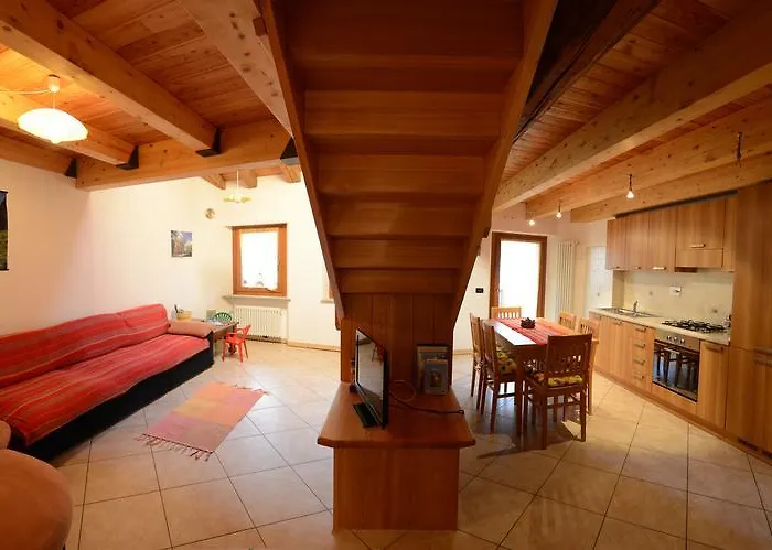 Vieilles Maisons D'introd