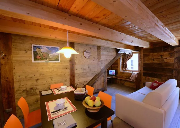 Vieilles Maisons D'introd Apartment *